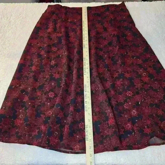 Jaclyn Smith Skirt Womens 1X Black Red Lined Side Zip Whimsygoth Witchy - Picture 12 of 14